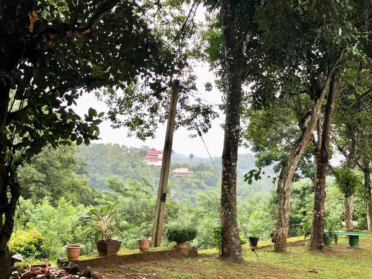 Captain'S Bungalow, Kandy Arawwawala Exterior photo