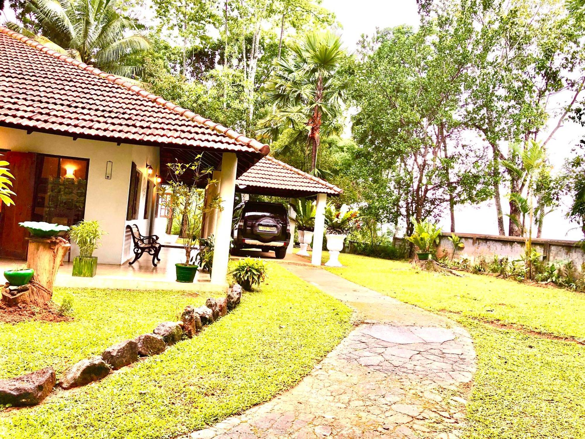 Captain'S Bungalow, Kandy Arawwawala Exterior photo